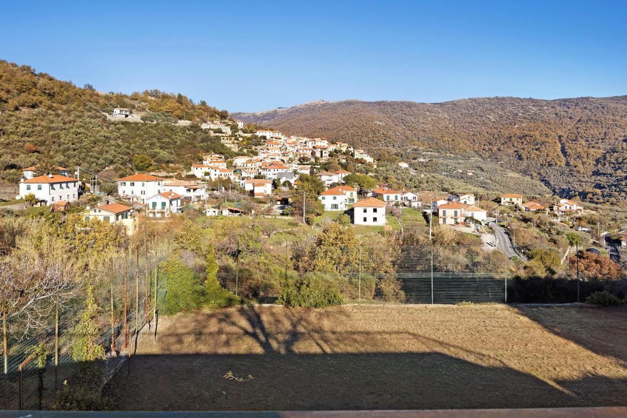 Apartmán La Casa Nel Caruggio Diano Arentino Exteriér fotografie