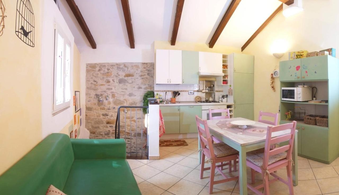 Apartmán La Casa Nel Caruggio Diano Arentino Exteriér fotografie